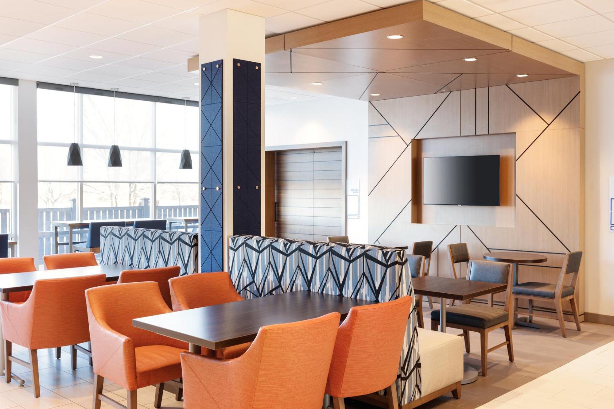 Holiday Inn Express & Suites Augusta W - Grovetown By Ihg Exterior foto